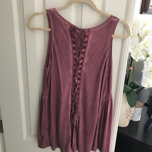 She + Sky Light Burgundy Tie Detail Tank Top - Picture 5 of 7